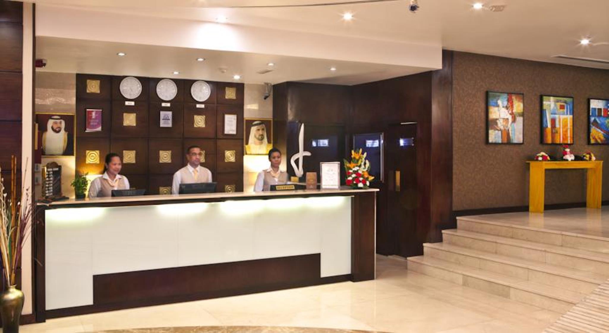 Landmark Riqqa Hotel Дубай Экстерьер фото