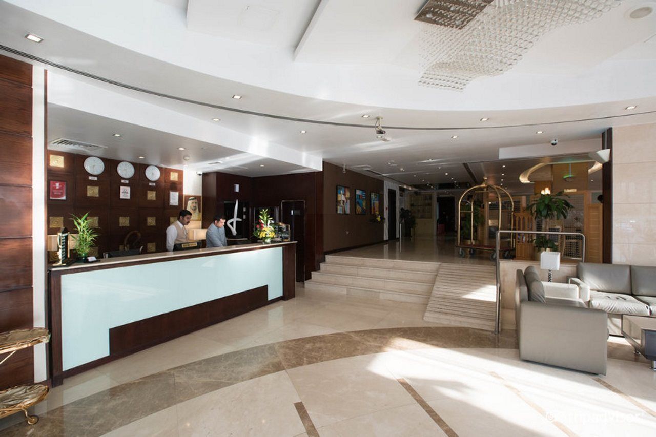 Landmark Riqqa Hotel Дубай Экстерьер фото