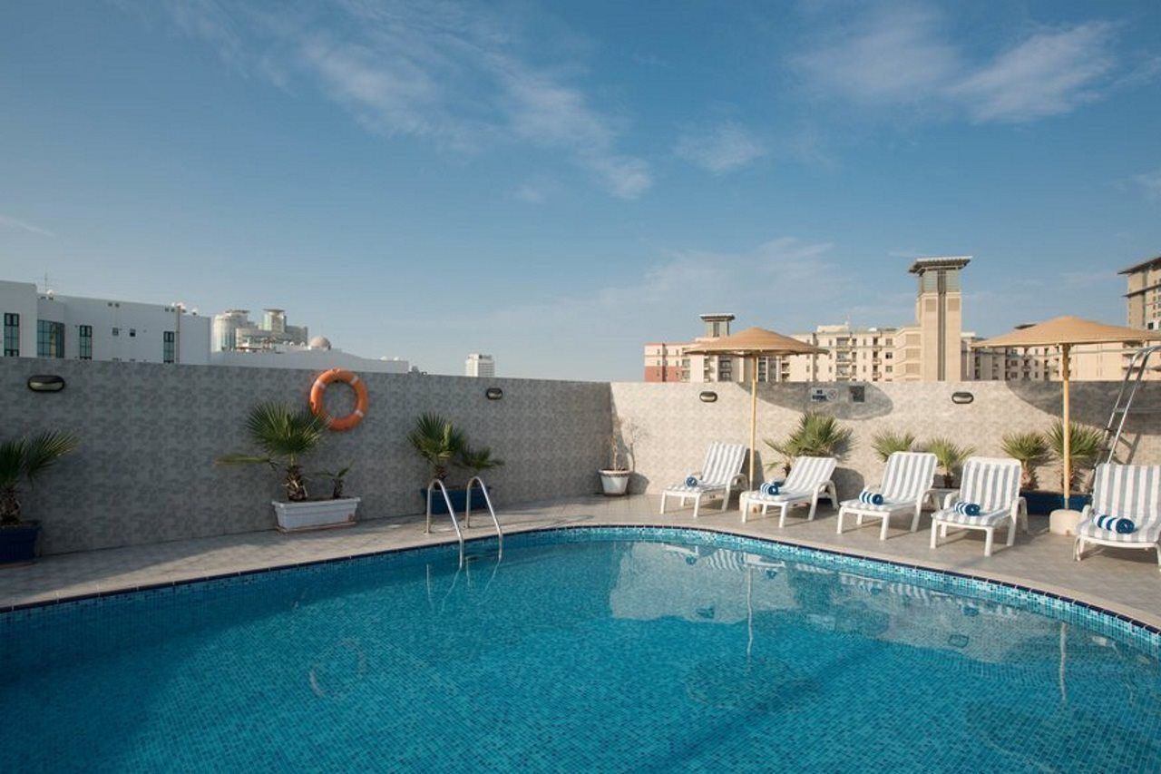 Landmark Riqqa Hotel Дубай Экстерьер фото