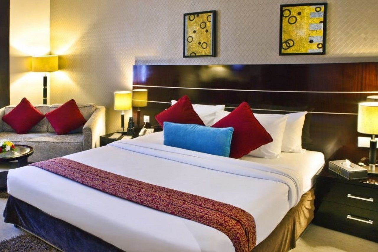 Landmark Riqqa Hotel Дубай Экстерьер фото